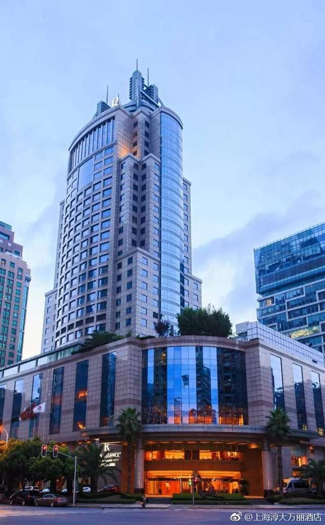 上海淳大万丽酒店：陆家嘴商务住宿与会议宴会的深度观察